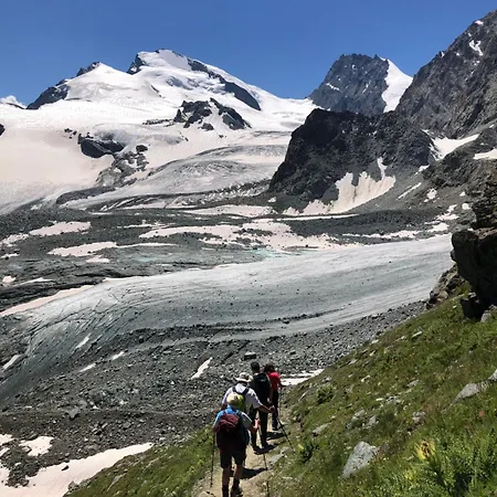 Arcadia * Saas-Grund