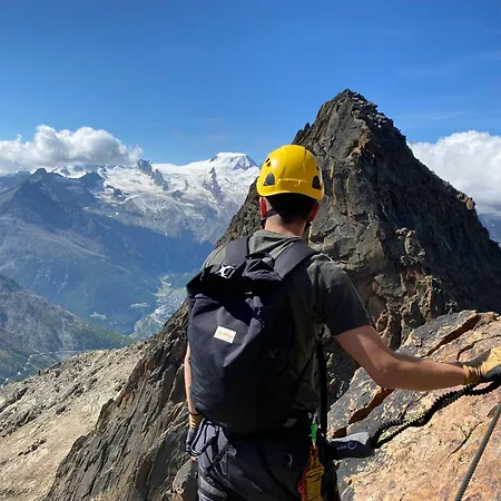 Arcadia Saas-Grund