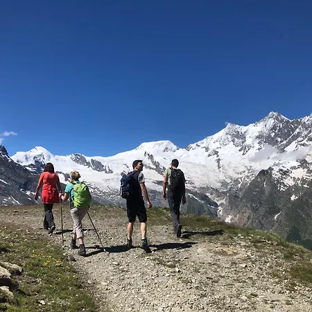 Arcadia Saas-Grund